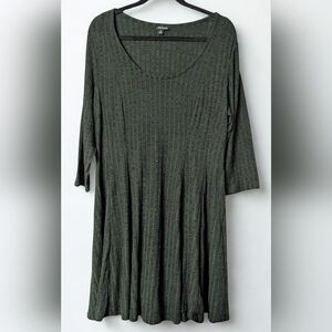 Torrid Green Textured Swing Dress Size 2 | 3/4 Sleeve Flowy